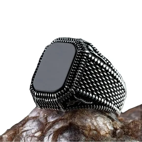 New! Black Onyx Men's Ring - Size 8 - Picture 2 of 5